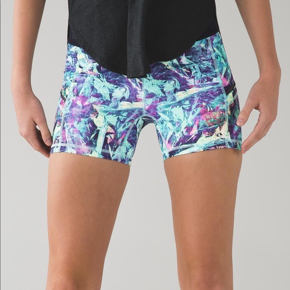 lululemon what the sport short - Picture 5 of 11